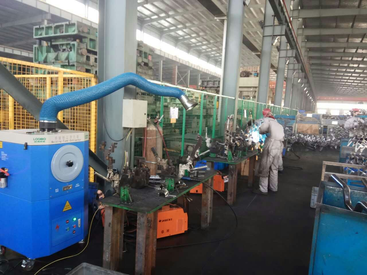 在焊煙凈化器的日常使用中如何排查和解決一些小的故障問題