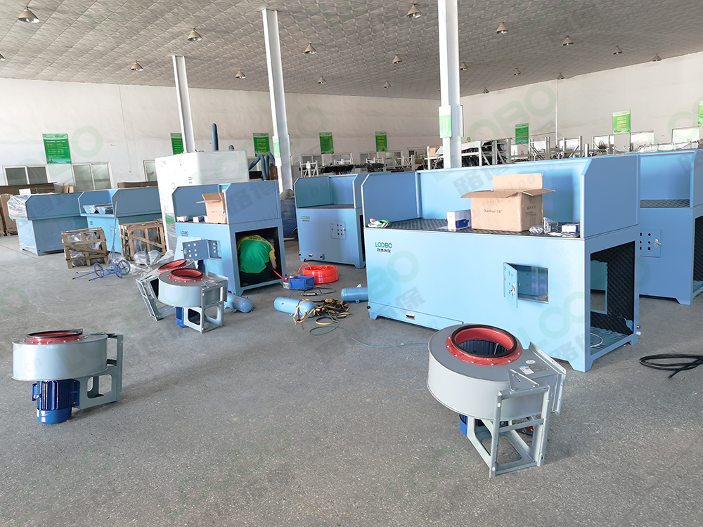 打磨除塵設(shè)備.jpg 打磨除塵設(shè)備.jpg