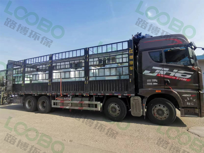 編號(hào)LB-XZ移動(dòng)式焊接煙塵凈化器，裝車啟程，發(fā)往江蘇