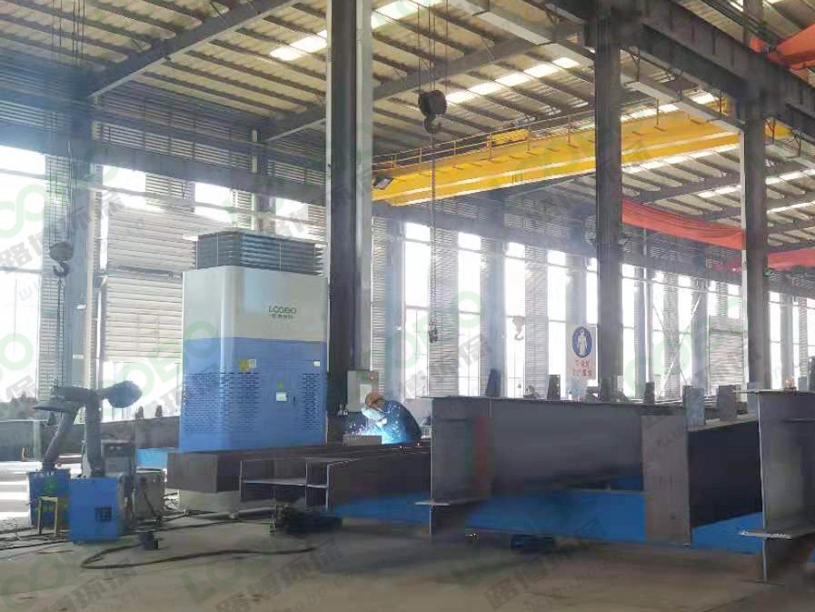 高效凈化,循環(huán)利用,自循環(huán)煙塵凈化一體機,助力綠色生產(chǎn),打造無塵車間.jpg 高效凈化,循環(huán)利用,自循環(huán)煙塵凈化一體機,助力綠色生產(chǎn),打造無塵車間.jpg